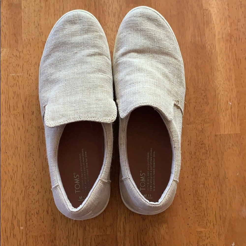 Toms shoes